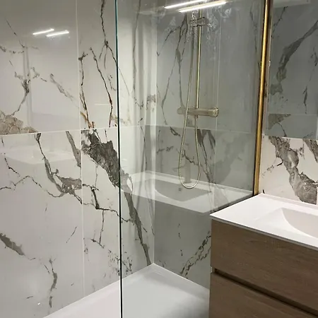 50 Nuances Zen A 2, Jacuzzi, Spa, Table De Massages Apartment *