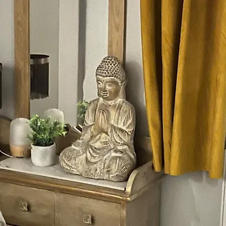 50 Nuances Zen A 2, Jacuzzi, Spa, Table De Massages Apartment